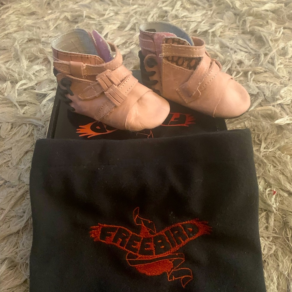 Free bird baby booties size 2 or 6-12month